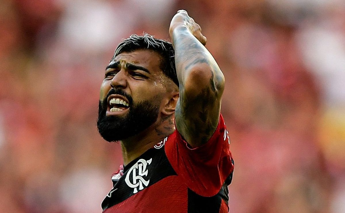 Flamengo tem dia marcado por reunião com Gabigol e discurso de Filipe Luís
