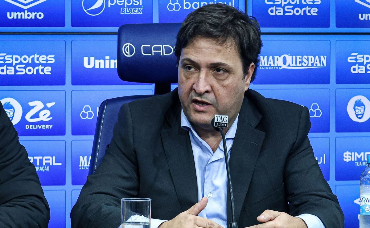 Alberto Guerra pode confirmar 3ª saída do Grêmio em 2025, informa jornalista