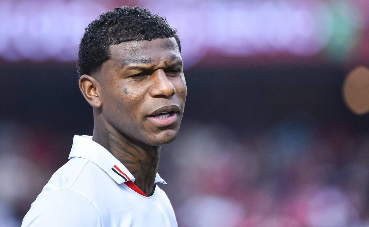 São Paulo responde sobre Arboleda no Cruzeiro e procura oficial ainda não aconteceu