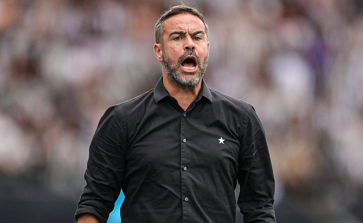 Artur Jorge surpreende Palmeiras ao cravar que gostaria de ver Abel Ferreira campeão, caso Botafogo perdesse