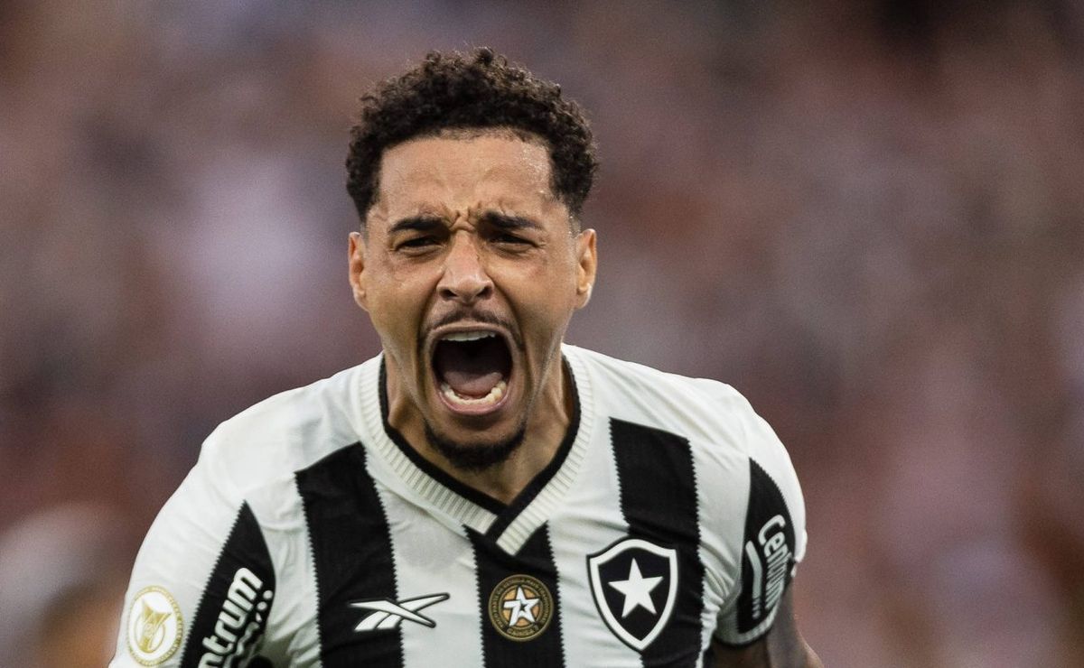 Gregore interessa ao Seattle Sounders, mas Botafogo só vai vender em caso de oferta alta