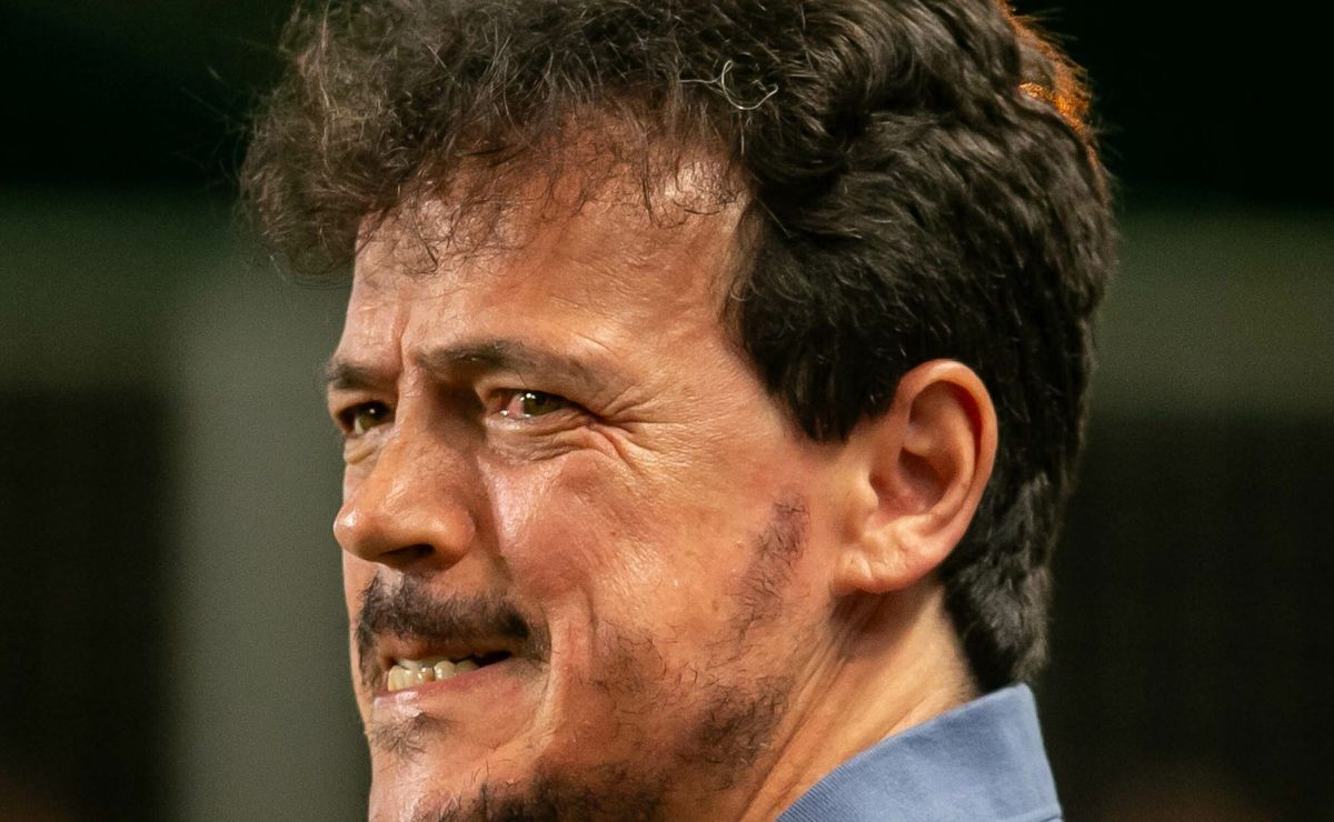 Fernando Diniz fica, mas Cruzeiro libera Mateus Vital ao Necaxa-MEX por R$ 2 milhões