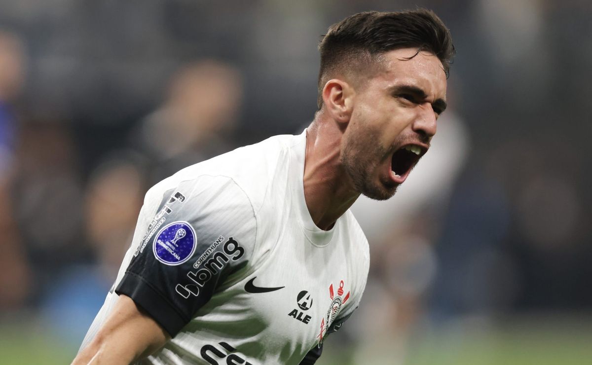 Igor Coronado no Santos em 2025 tem aprovação dos torcedores na web: “Queria ele”