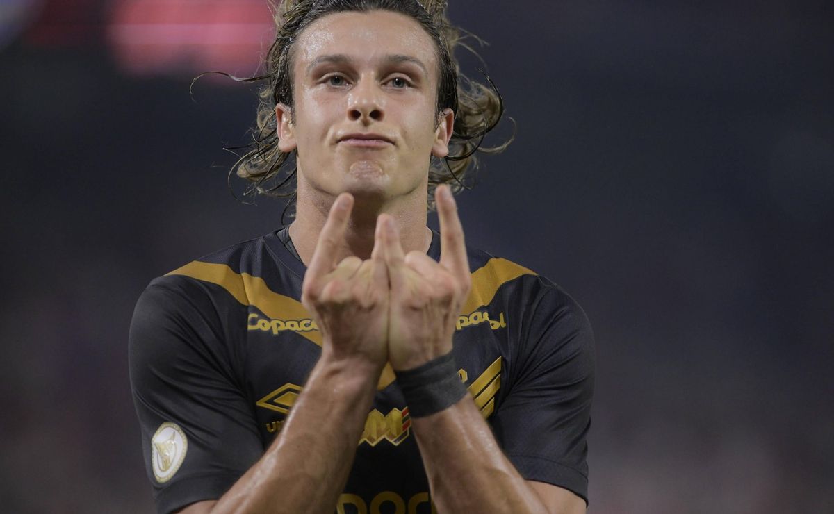 Após ser oferecido ao Corinthians, contratação de Canobbio é descartada