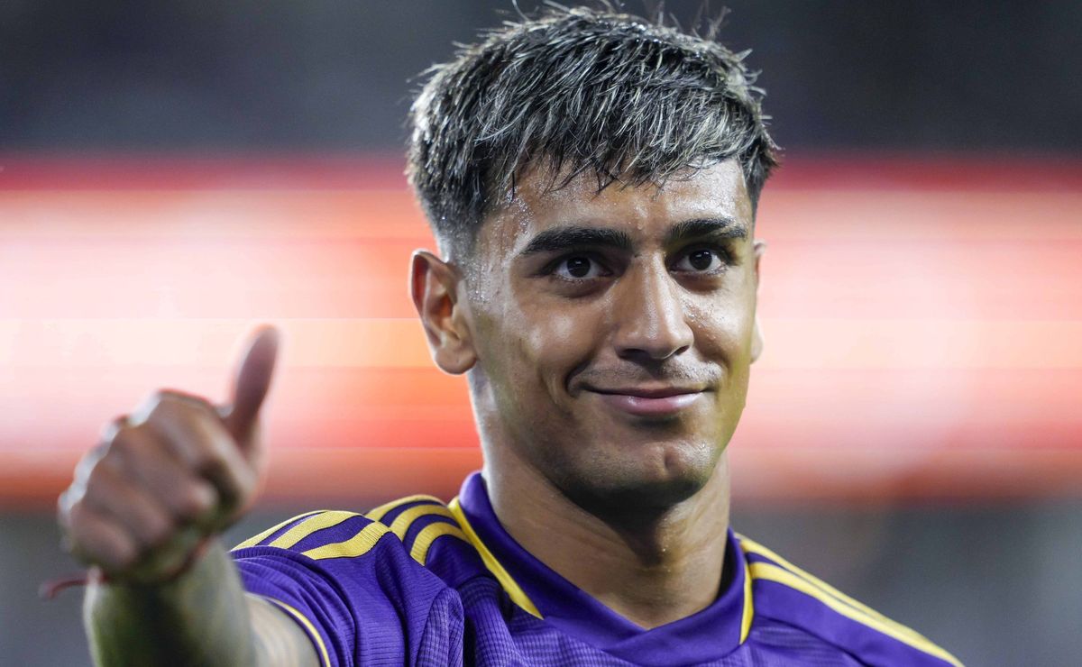 Conheça Facundo Torres, atacante de R$60 milhões chegando ao Palmeiras de Abel Ferreira