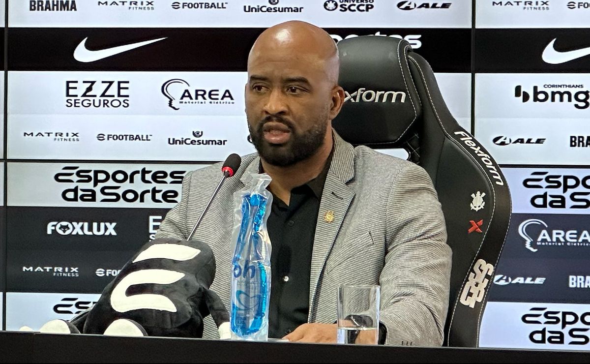 Fabinho Soldado detalha estratégia para contratar próximo reforço do Corinthians: “Nosso maior...”