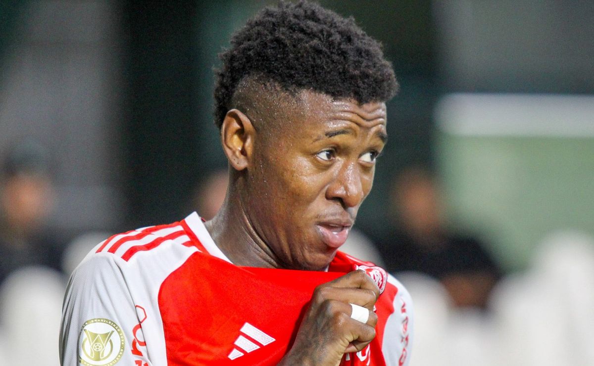 Internacional quer fechar com zagueiro do Vila Nova para atuar com Vitão e presidente se pronuncia