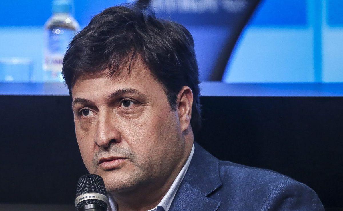 Grêmio tem 1º reforço confirmado para 2025 e novo treinador não será estrangeiro