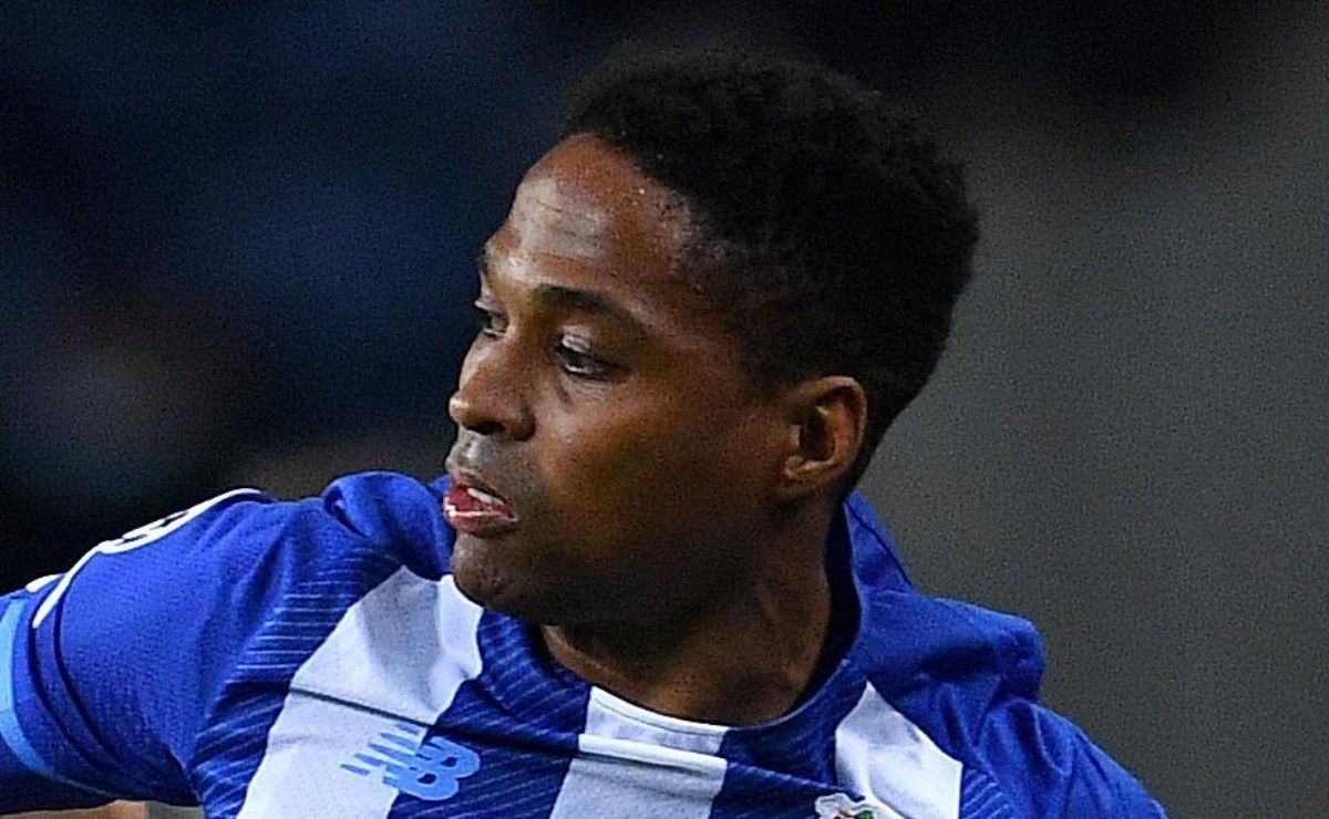 Grêmio deixa Wendell de lado e foco está na contratação de lateral-esquerdo Marlon