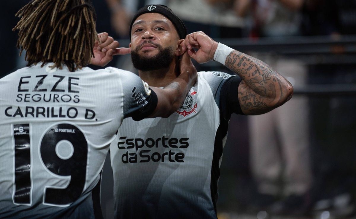 Feliz no Corinthians, Memphis Depay recusa sondagens da Arábia Saudita e Catar