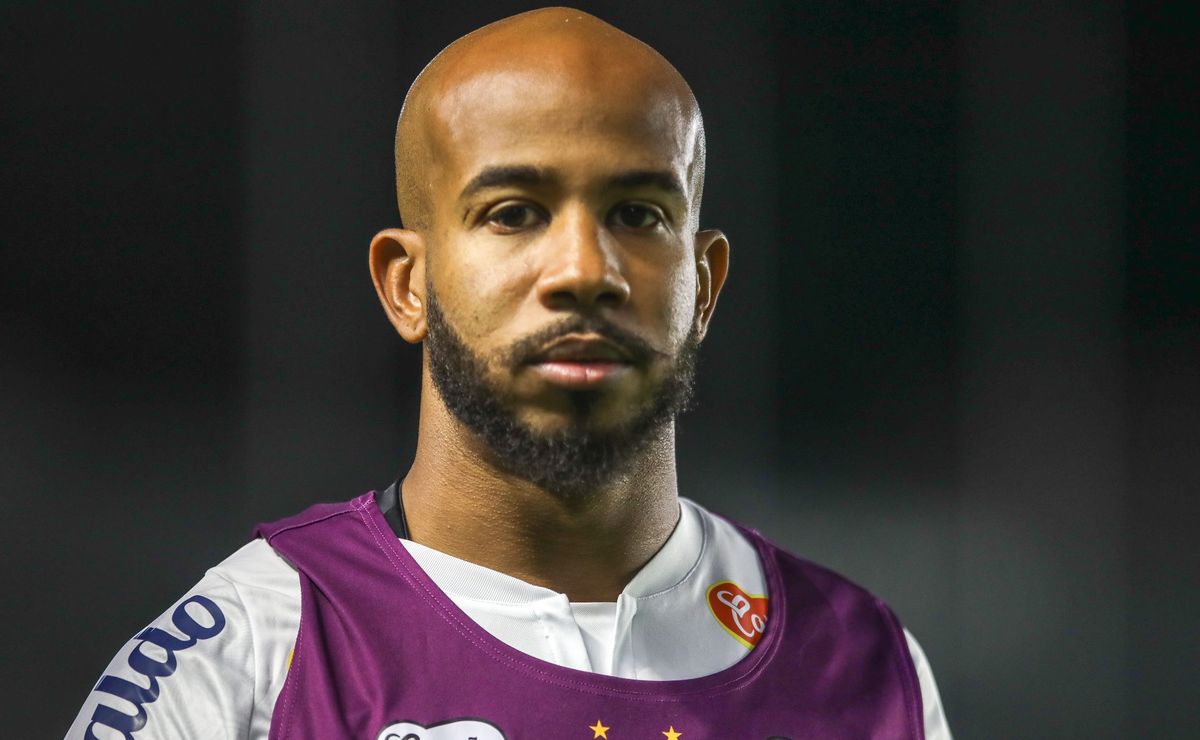 Patrick pode jogar na Série B em 2025 após ser oferecido pelo Santos ao Paysandu