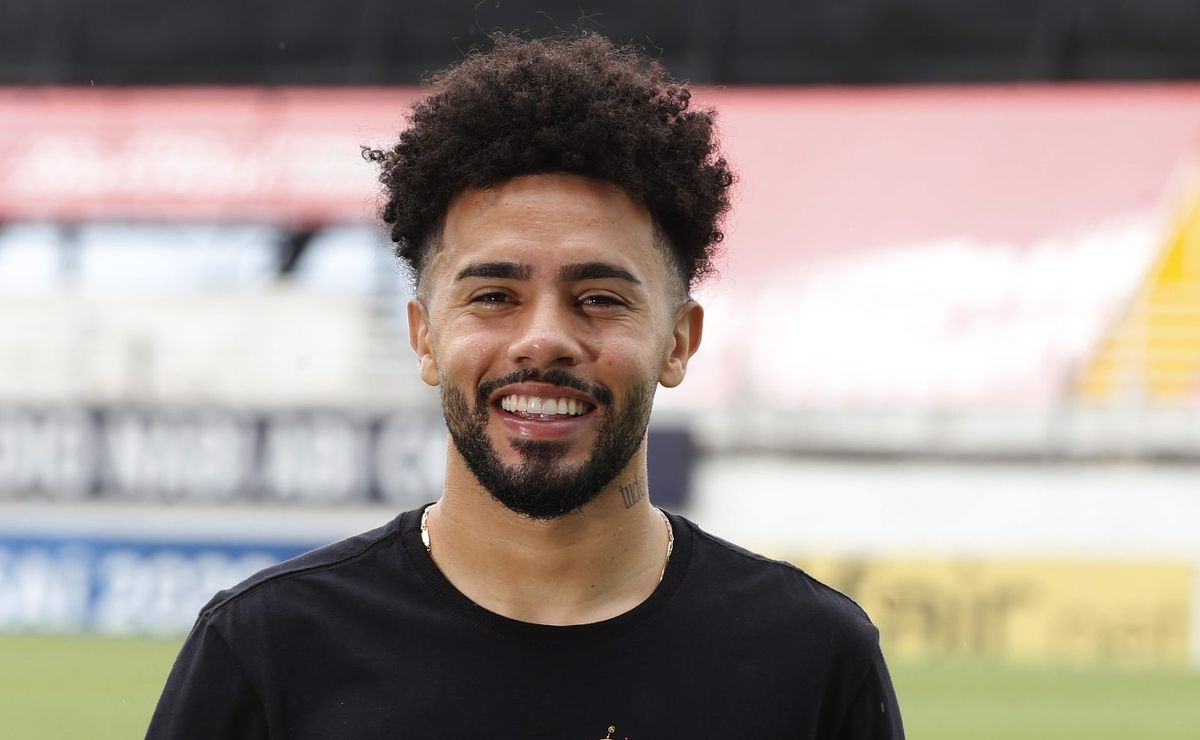 Claudinho pode ser reforço de peso no Santos para 2025 com parceria da Viva Sorte