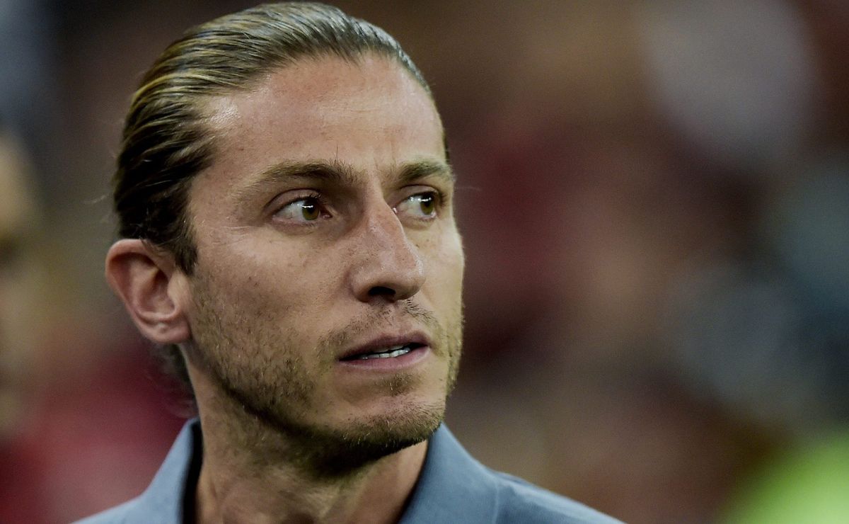 Flamengo de Filipe Luís faz proposta para renovação de contrato de Pulgar até 2027