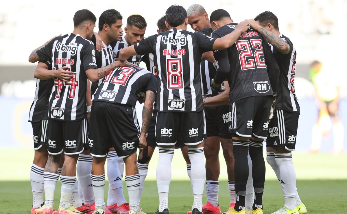 Atlético-MG pode perder Battaglia para clube campeão da Libertadores em 2025
