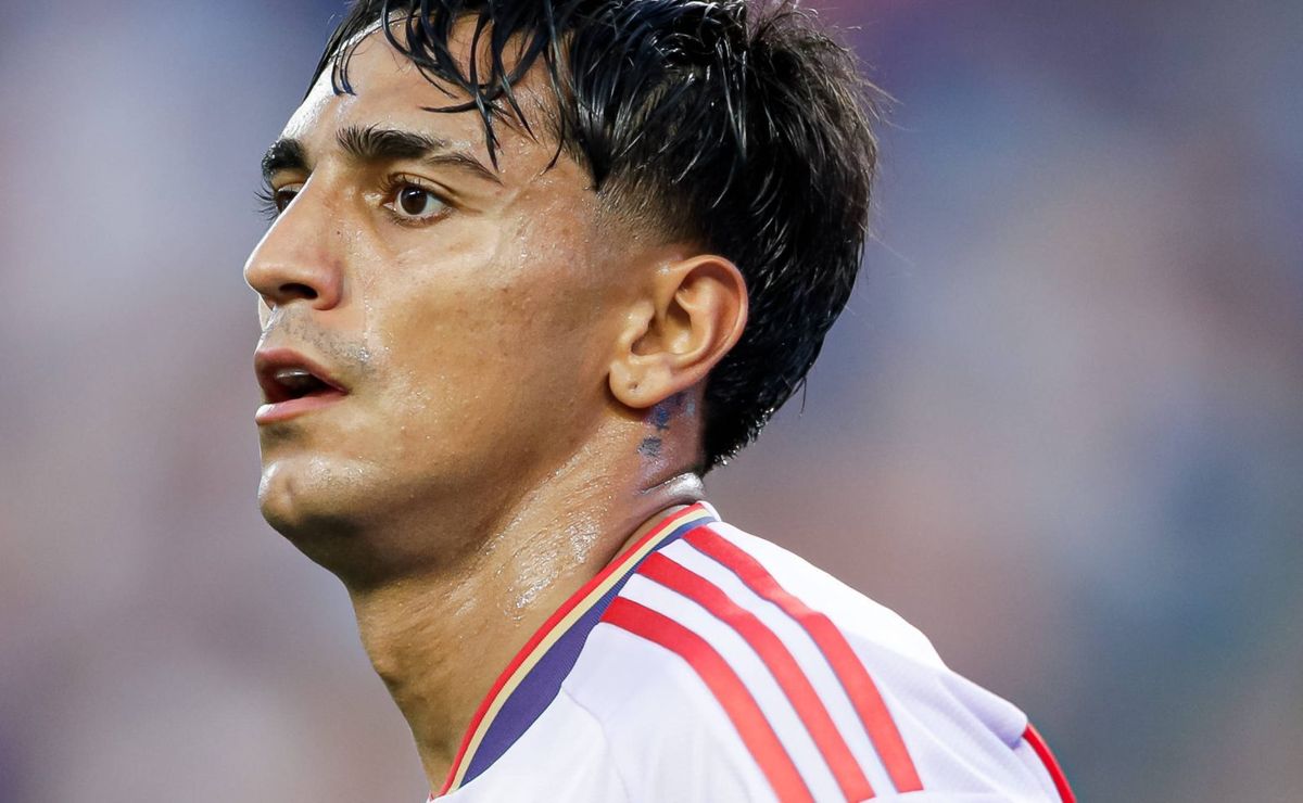 Palmeiras fecha contratação de Facundo Torres e assinatura de contratação será neste domingo (15)