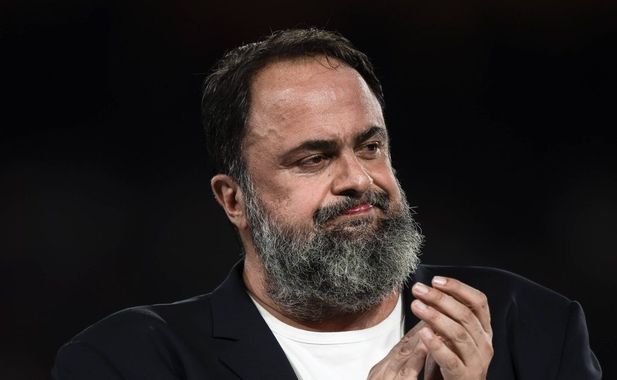 Evangelos Marinakis vai se encontrar com Pedrinho e cresce otimismo por acordo no Vasco