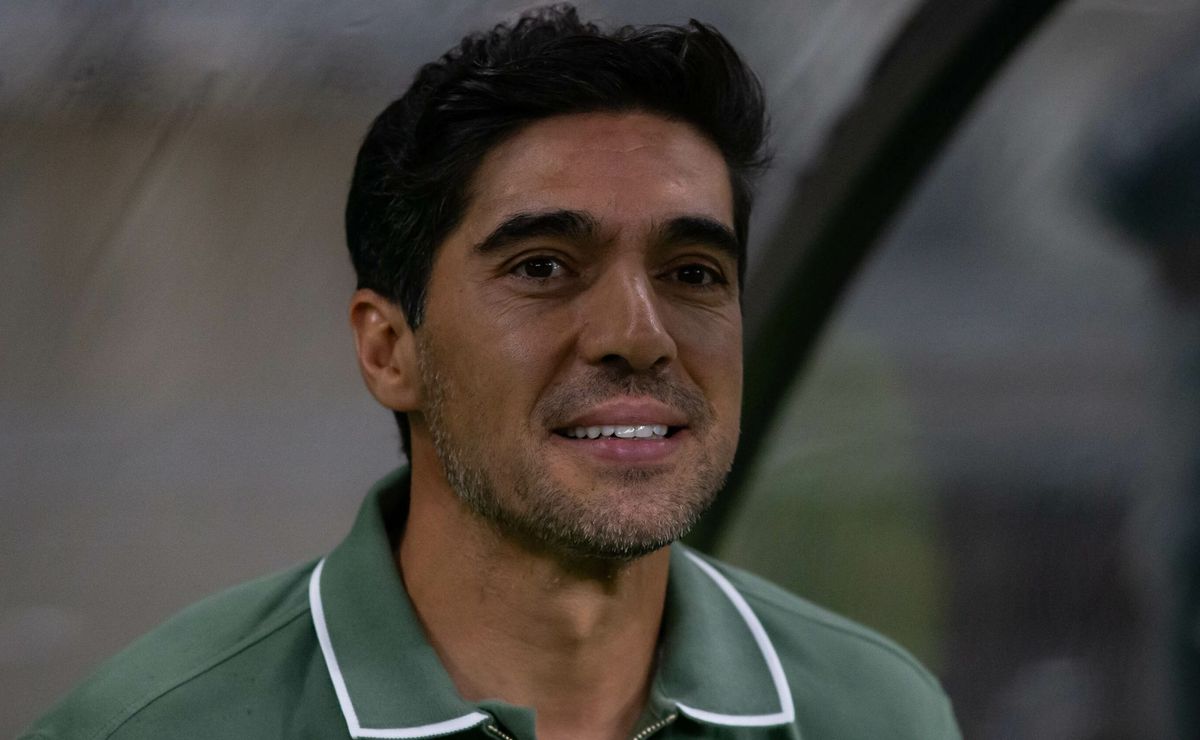 Palmeiras busca um novo volante e Abel Ferreira gosta de João Schmidt, do Santos