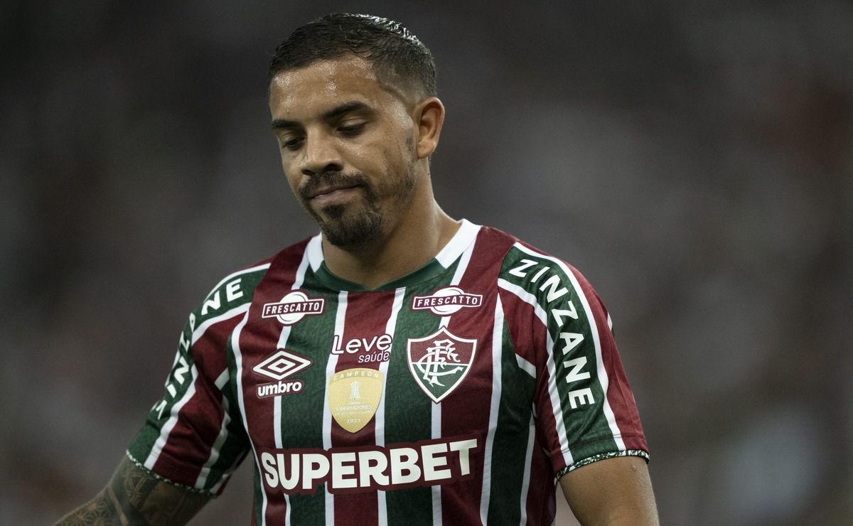 Presidente do Peñarol afirma que Terans não vai jogar no Nacional