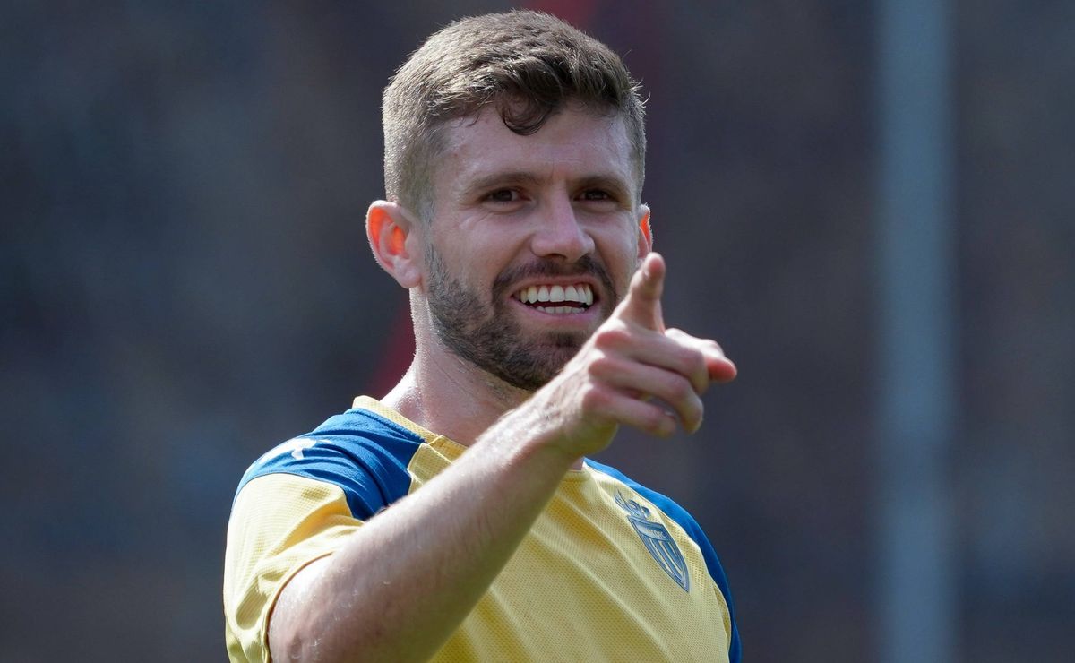 Caio Henrique como 1º reforço de 2025 tem desfecho no Corinthians após desistência por Wendell