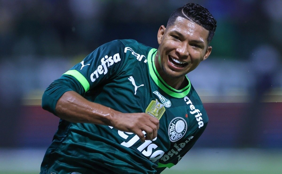 Leila se irrita com sondagem de times brasileiros e quer negociar Rony com times do exterior