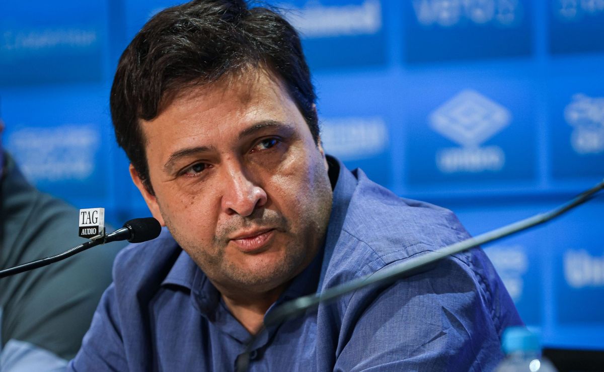 Alberto Guerra é surpreendido com venda de Victor Bobsin e Grêmio embolsa bolada milionária