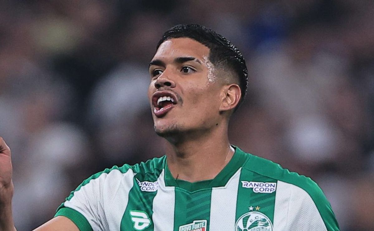 Santos aceita vender Lucas Barbosa ao Bragantino e pede meia em troca para concluir negociação