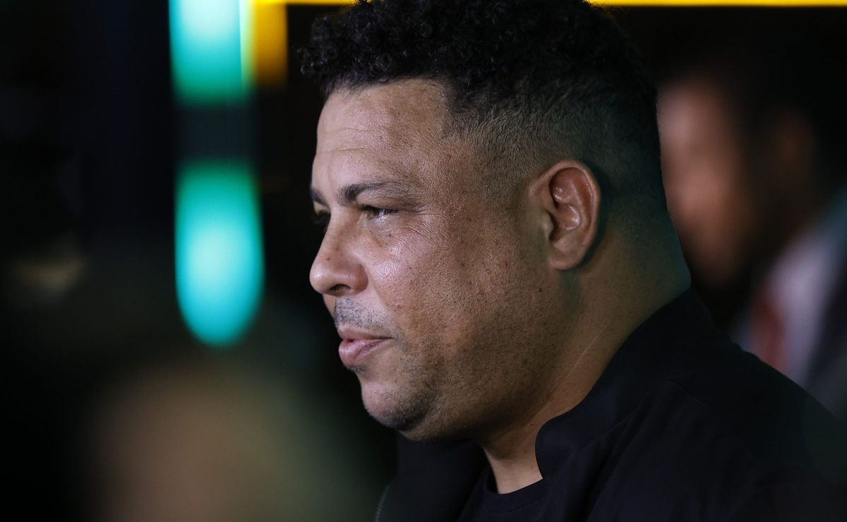 Ronaldo Fenômeno rasga elogios ao trabalho de Leila Pereira no Palmeiras: “A gente vê”