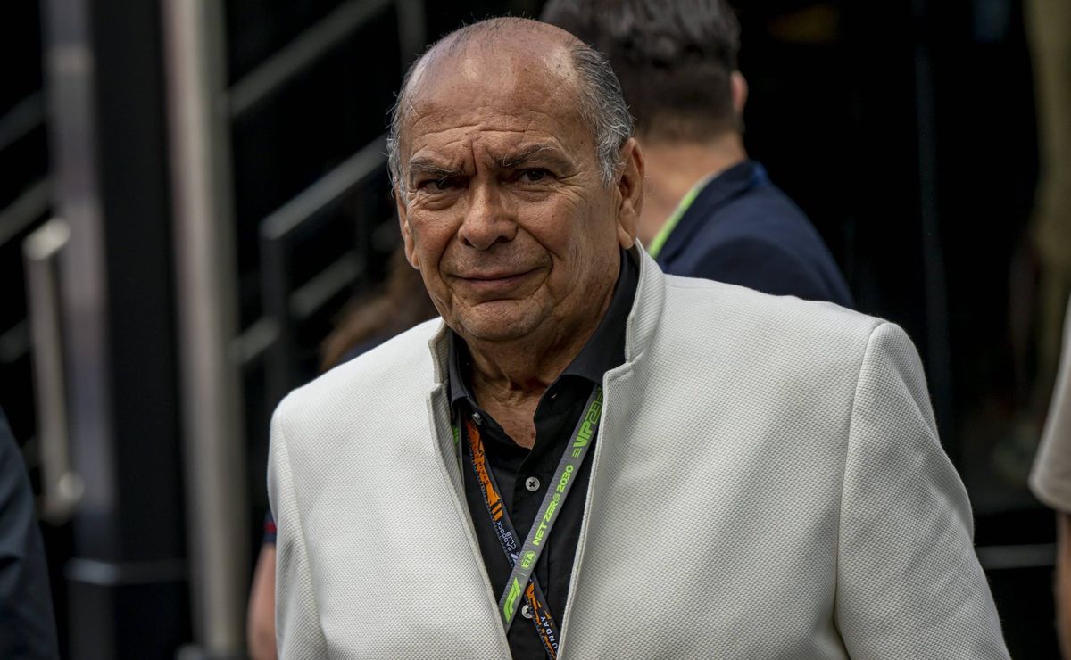 Pai de Sergio Pérez lamenta saída do filho da Red Bull e admite falta de opções na F1
