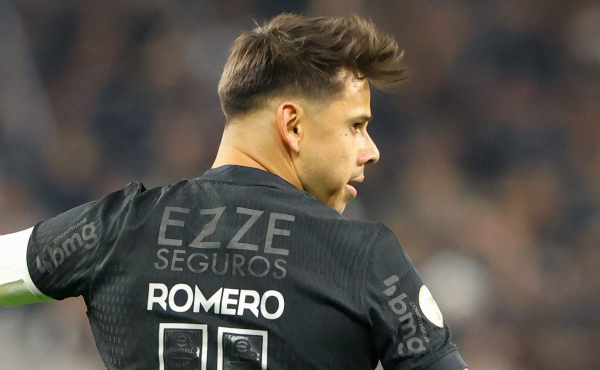 Romero, interesse do Fluminense, toma decisão sobre seu futuro e Mano Menezes é comunicado