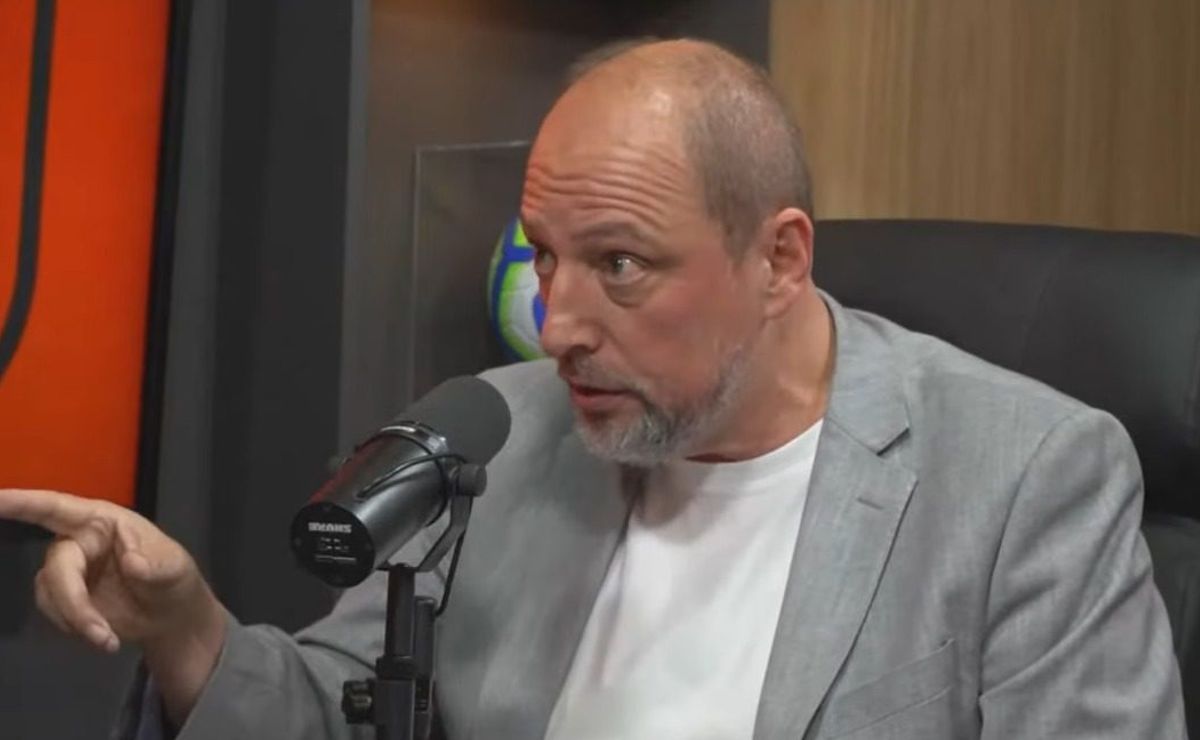 Alessandro Barcellos se irrita com jornalista, discute sobre dívidas do passado do Internacional e viraliza