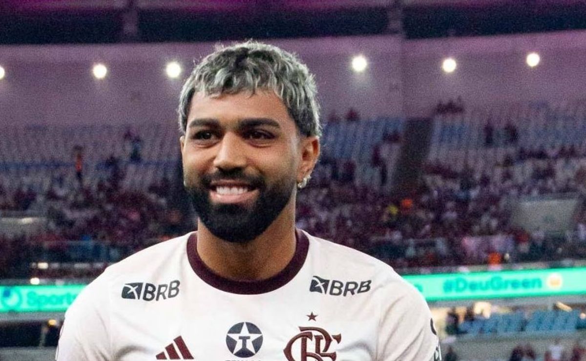 Gabigol esquece o Flamengo, agora é jogador do Cruzeiro e assina até dezembro de 2029