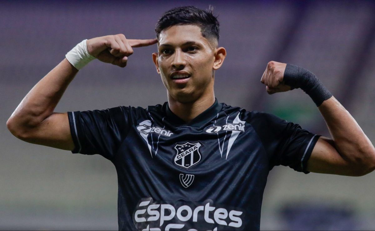 John Textor pode trazer Erick Pulga e Botafogo pode dar chapéu no Bahia