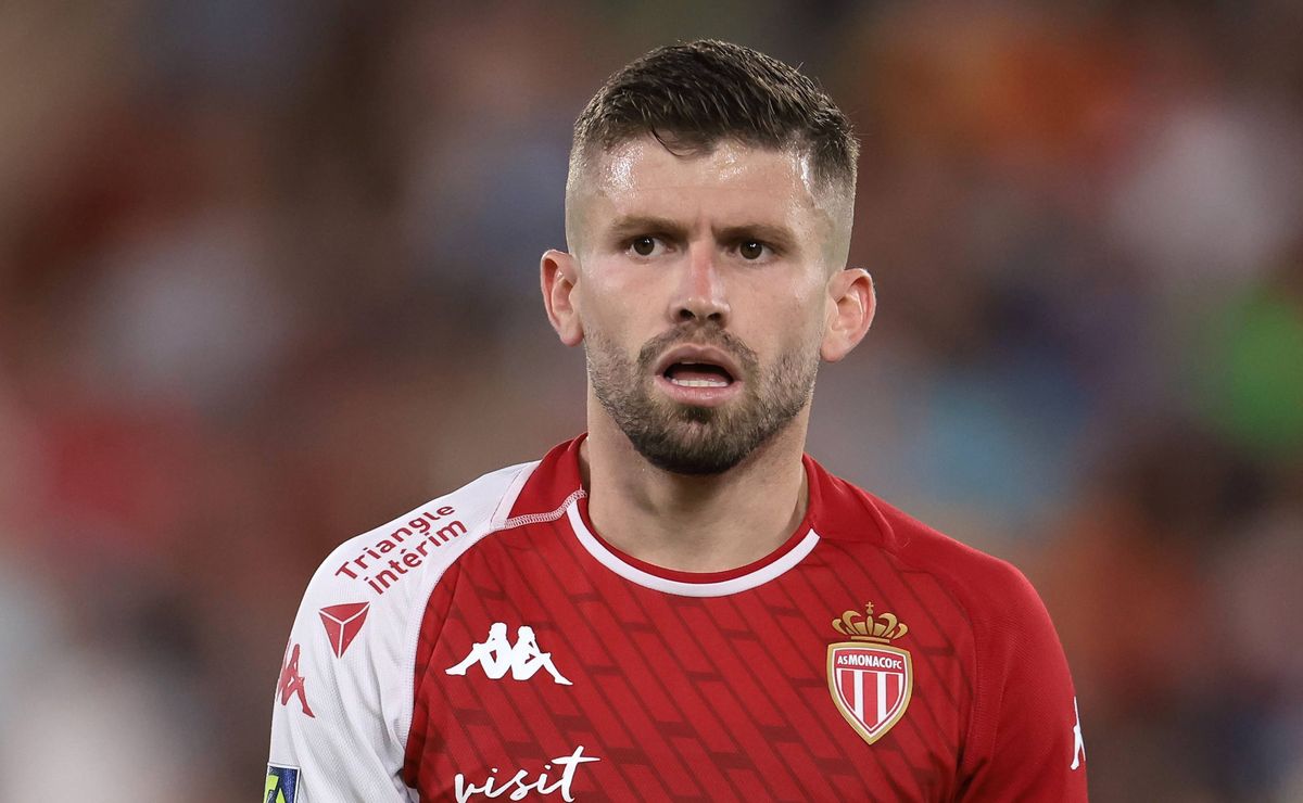 Após sondagem do Corinthians, Caio Henrique pode perder no Barcelona