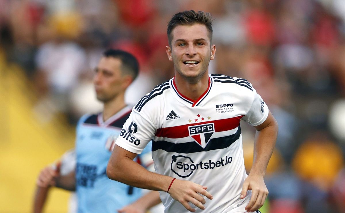 Santos e São Paulo definem metas para compra de Galoppo em definitivo