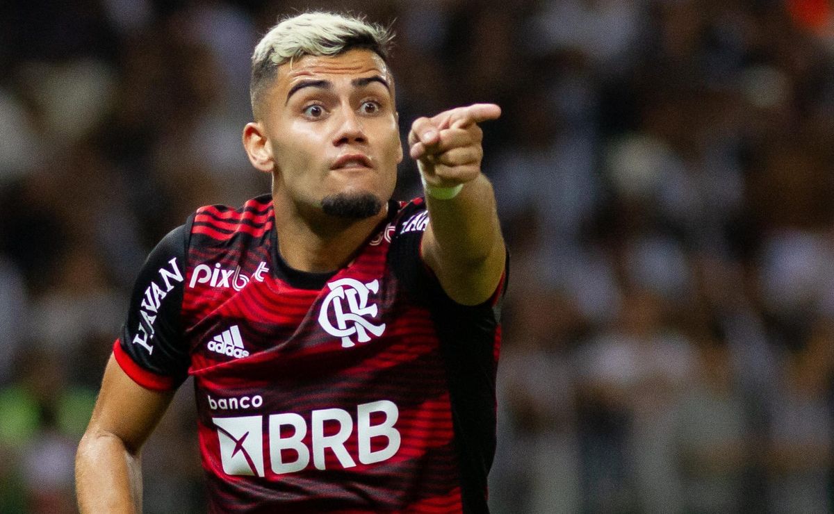Palmeiras avança com Andreas Pereira e ganha Kia Joorabchian, ex-Corinthians, como aliado em negociação