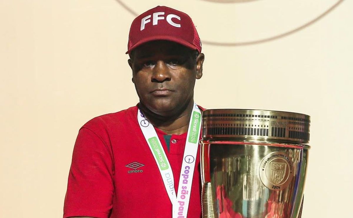 Técnico do Fluminense, PC Rodrigues, abre o coração sobre conquista do título da Copinha 2024