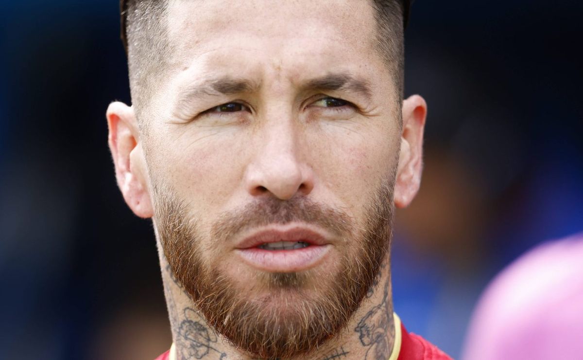 Sergio Ramos no Cruzeiro tem novidade e zagueiro pode se tornar rival do Corinthians