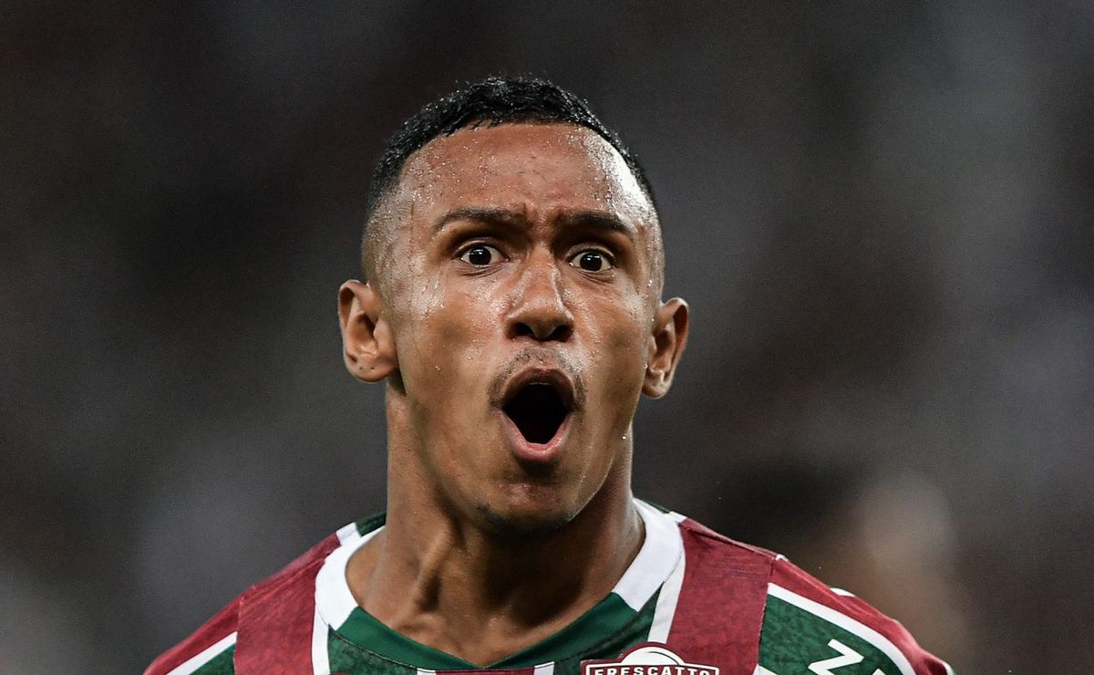 Marquinhos, cria do São Paulo, fica perto de acerto com o Cruzeiro de Diniz