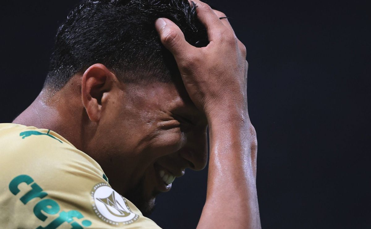 Rony vira 'moeda de troca' para chegada de gringo 'sonho antigo' do Palmeiras