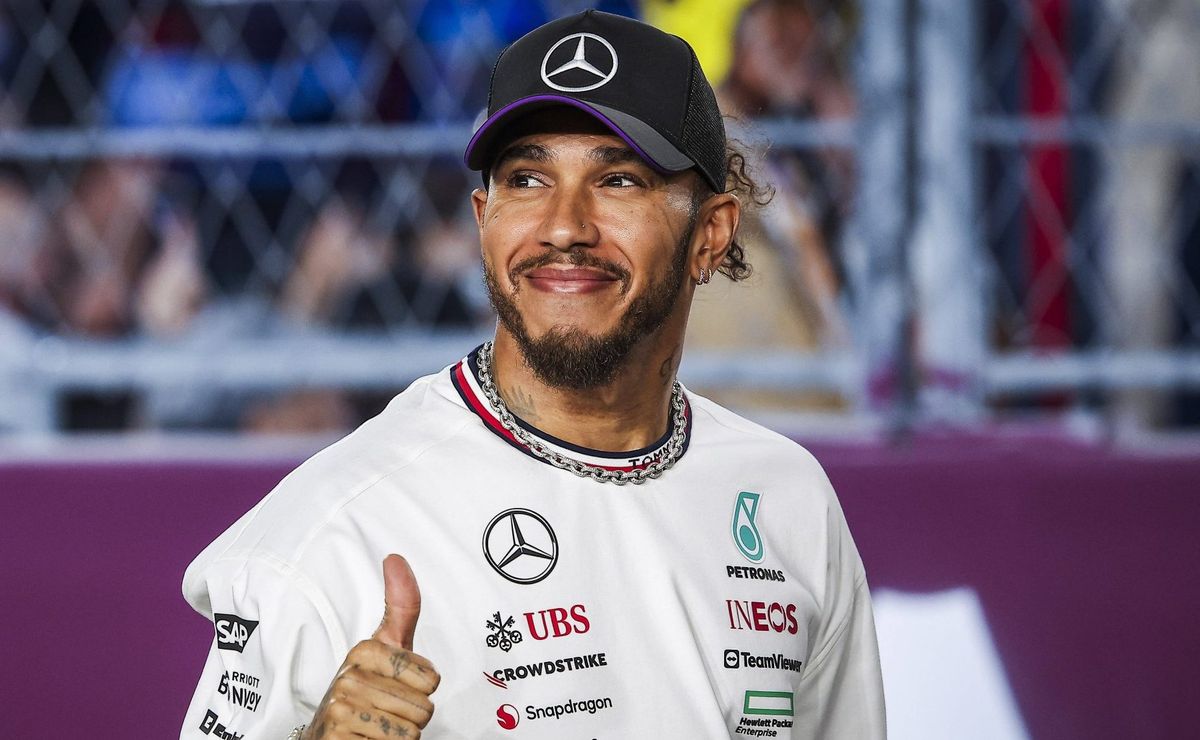 Hamilton na Ferrari é eleita Surpresa da Temporada, em pesquisa de site