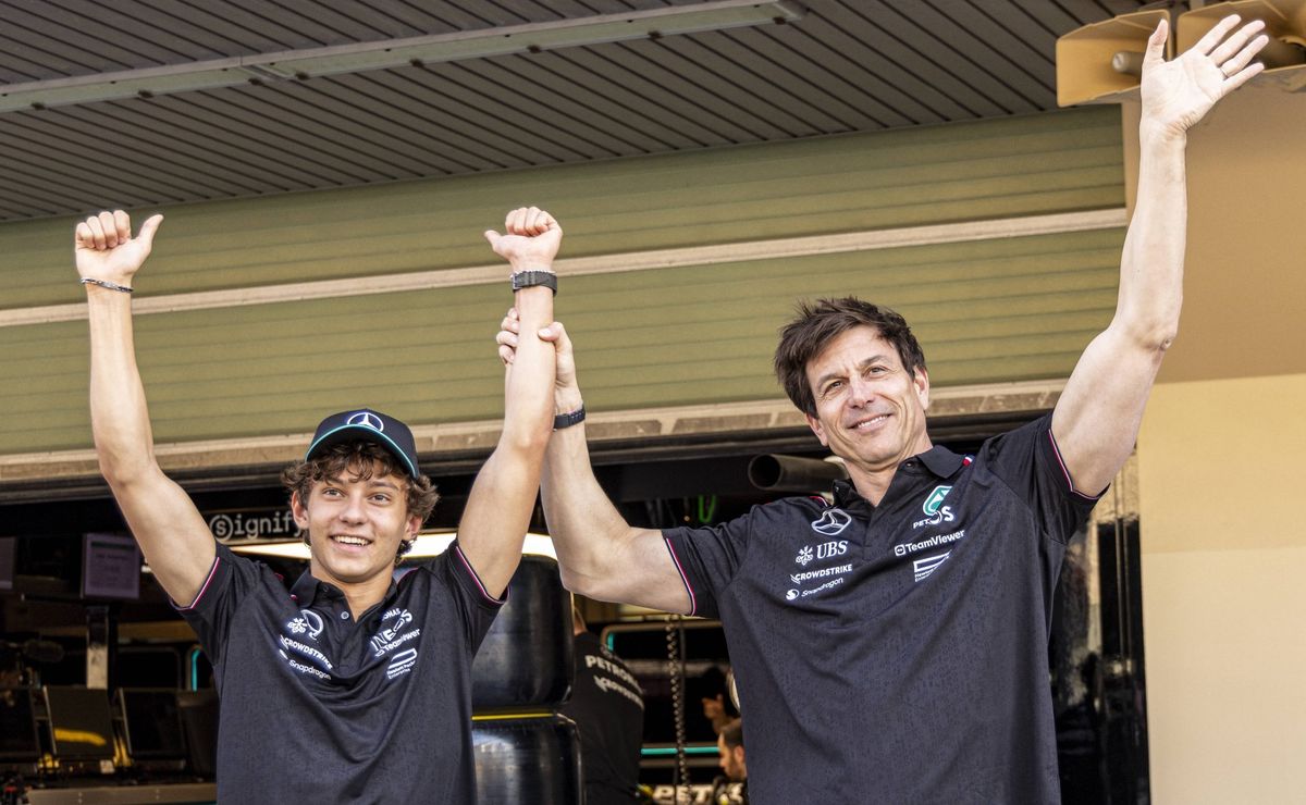 Mercedes adota cautela com Andrea Kimi Antonelli e prevê altos e baixos em 2025