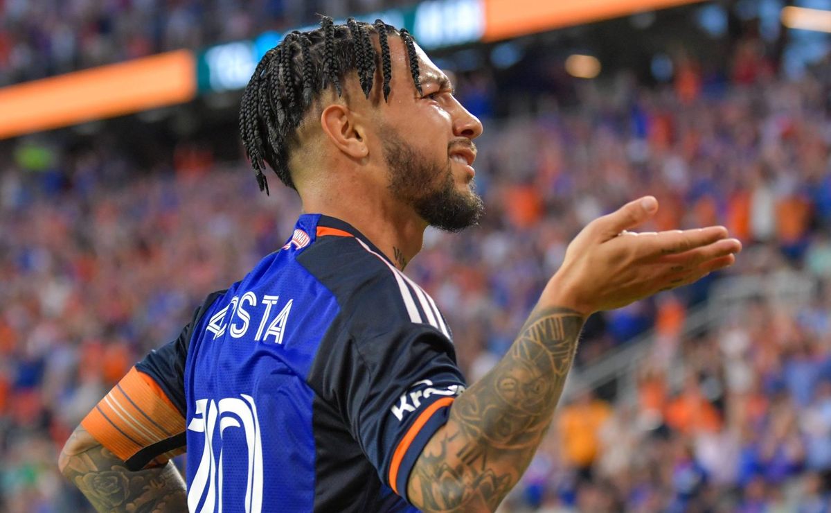 Ramón Díaz não pediu Pogba, o foco está contratar ‘Lucho’ Acosta para o Corinthians