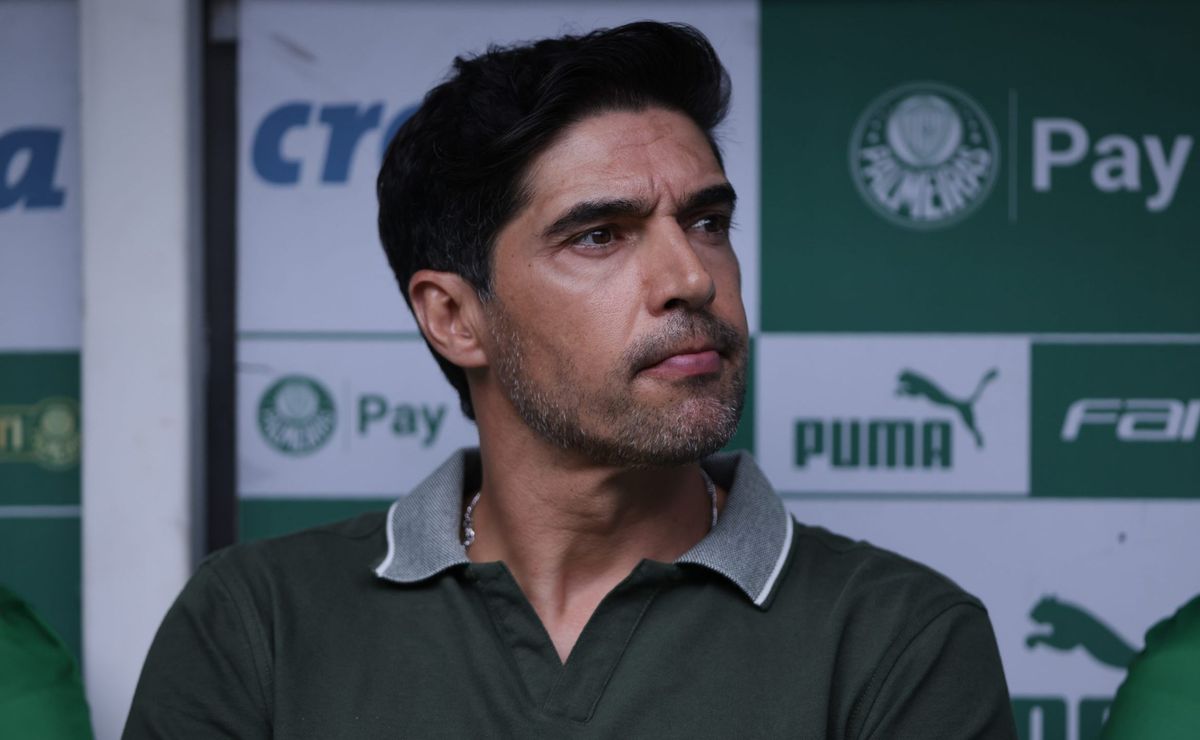 Abel Ferreira toma decisão e data sobre renovação com Palmeiras é revelada
