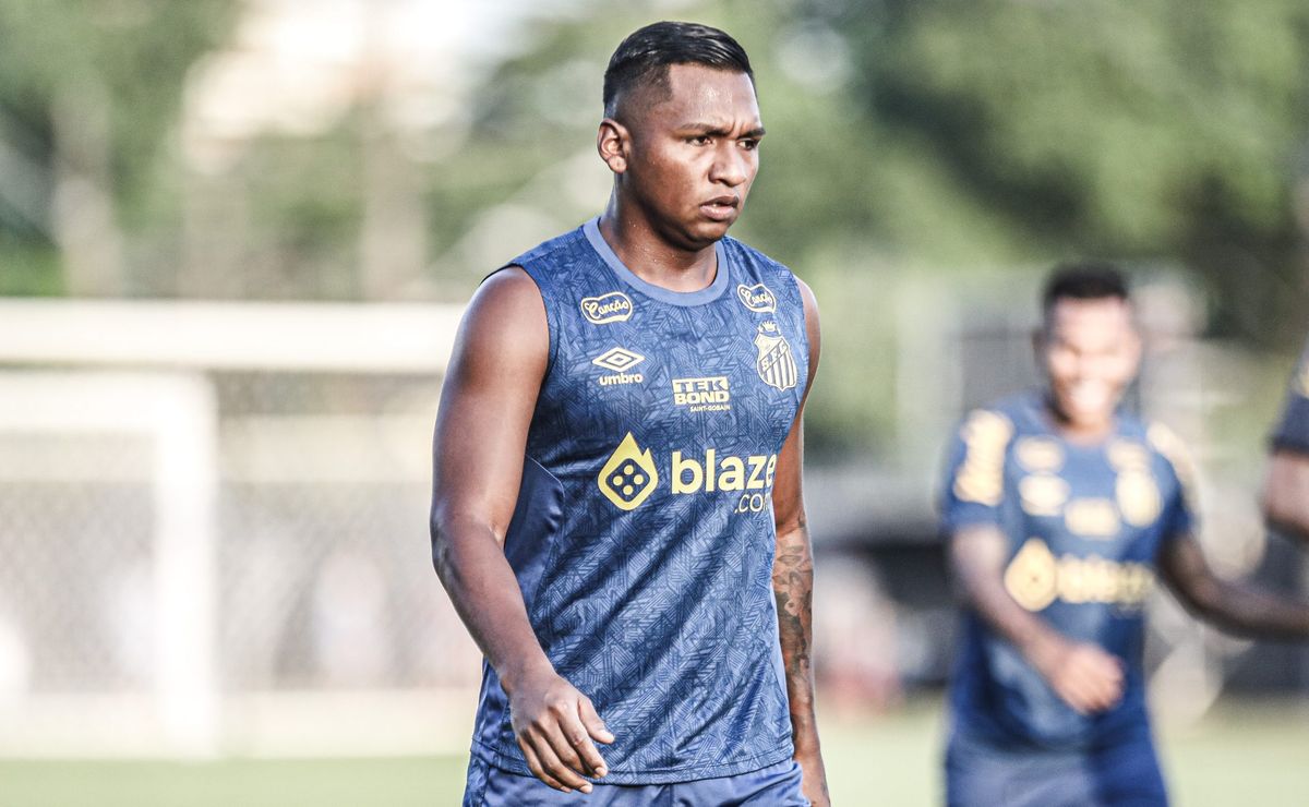 Após chegada de Pedro Caixinha, Alfredo Morelos toma decisão e espera não voltar ao Santos