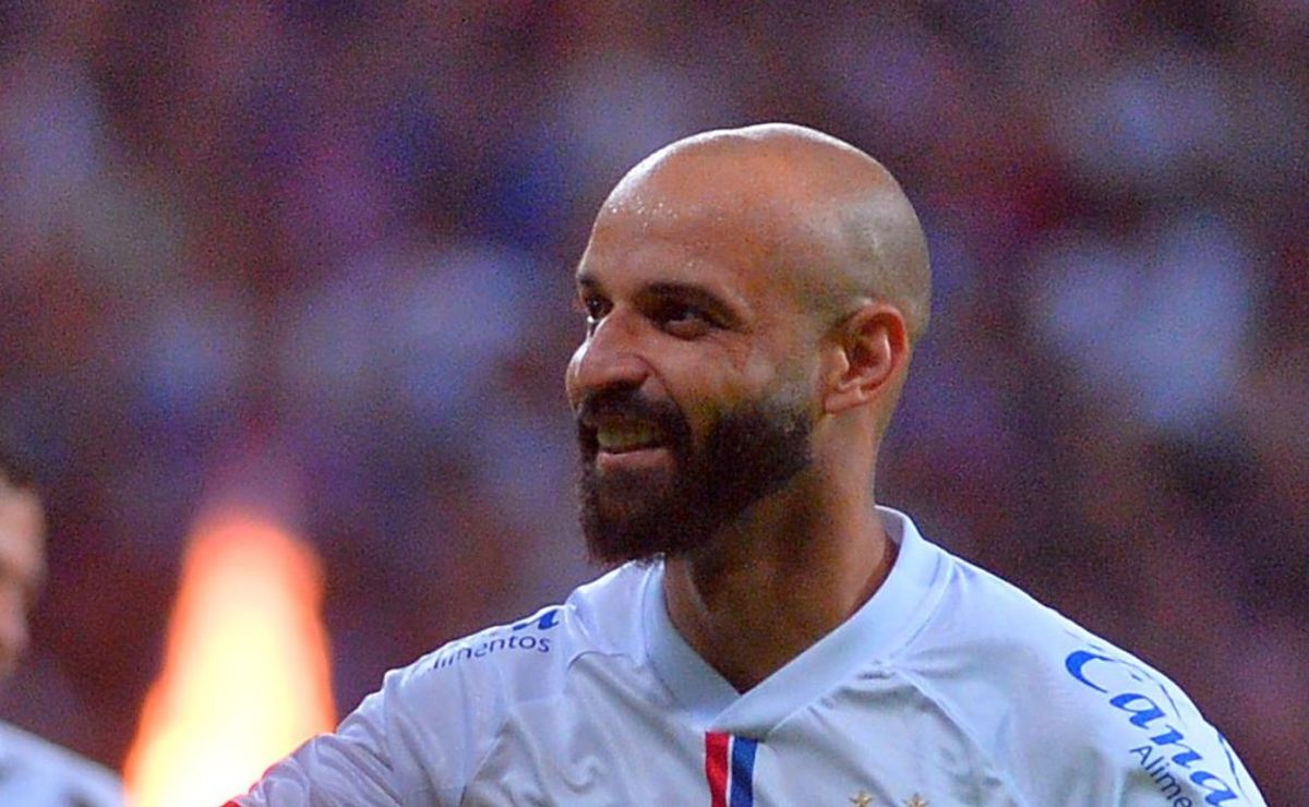 Contratação de Thaciano no Santos tem valores revelados e salário será de R$ 1 milhão