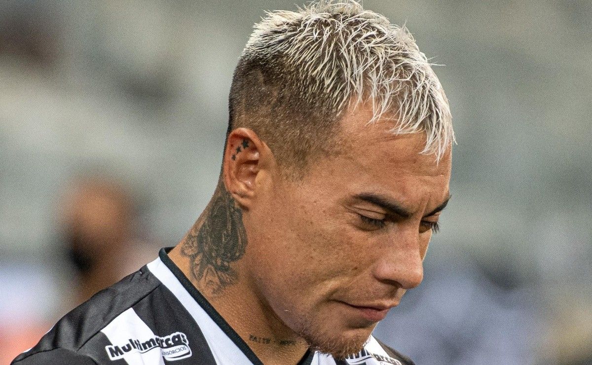 Sem renovar com o Galo, Eduardo Vargas é cobiçado e pode chocar com destino surpreendente