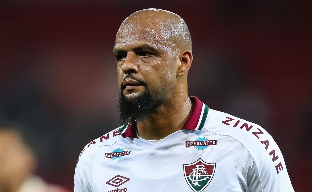 Felipe Melo recusando volta ao Fluminense para cargo de gestão é desmentido por assessoria