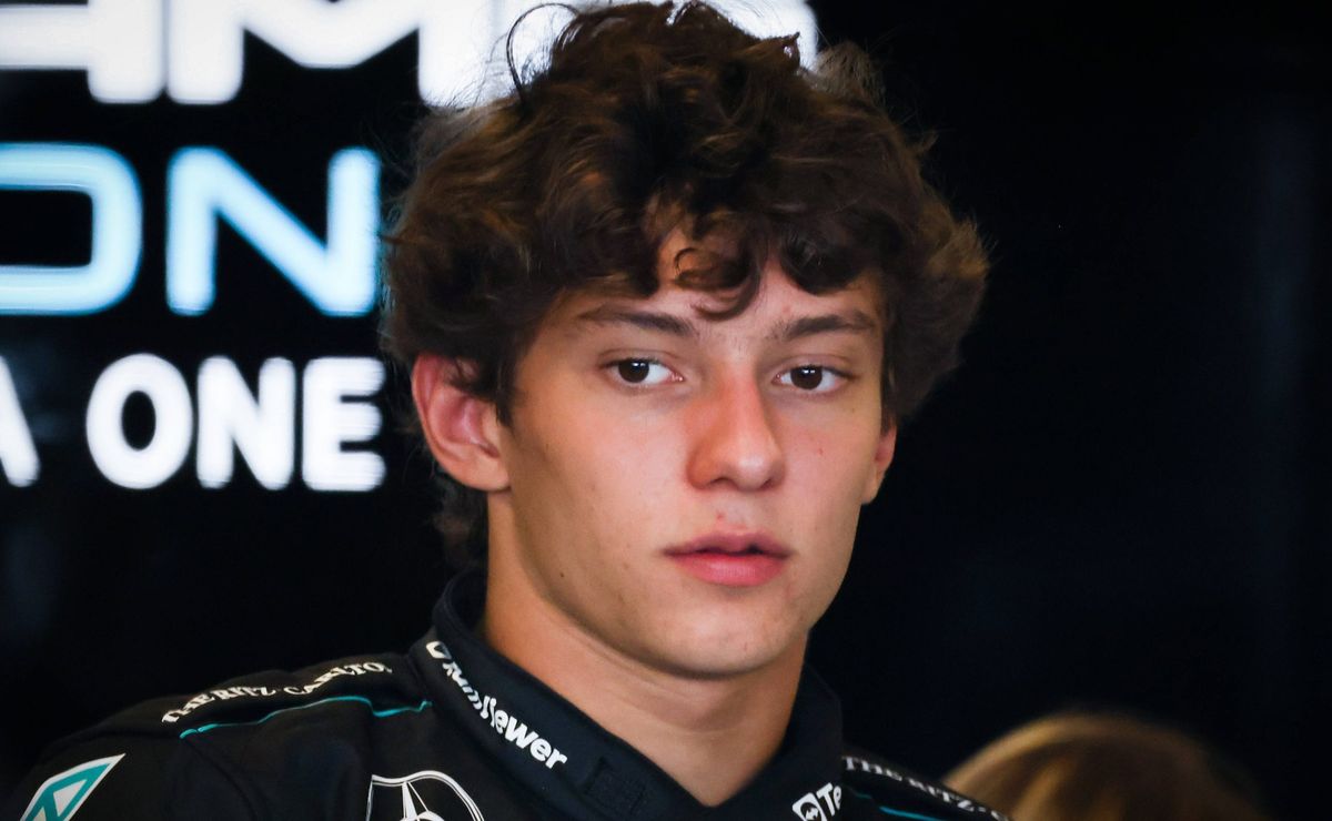 Helmut Marko vê Antonelli como “risco” para Mercedes e o compara a Verstappen