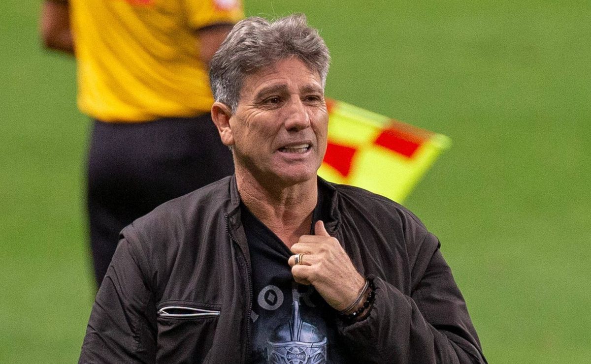 Renato Portaluppi explica negativa ao Vasco e envolve o Grêmio na resposta: “Não era dinheiro”