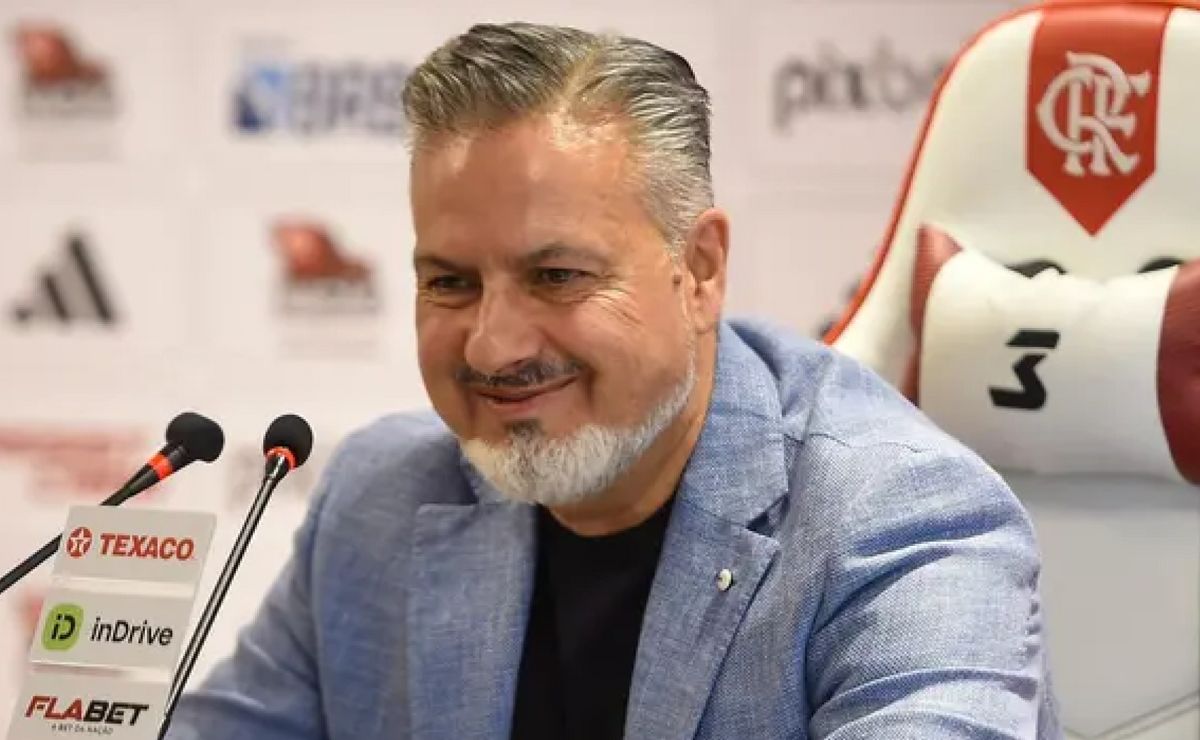 JP Sampaio se reunirá com José Boto, diretor de futebol do Flamengo, e situação é exposta